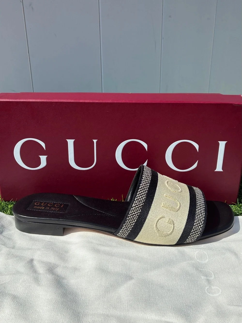 GUCCI JANE EMBROIDERED LOGO BLACK IVORY JACQUARD LEATHER SANDALS SZ 39.5 NEW
